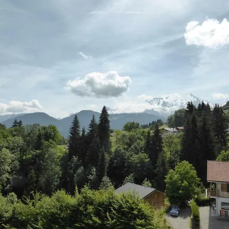 Soleil Des Neiges Combloux